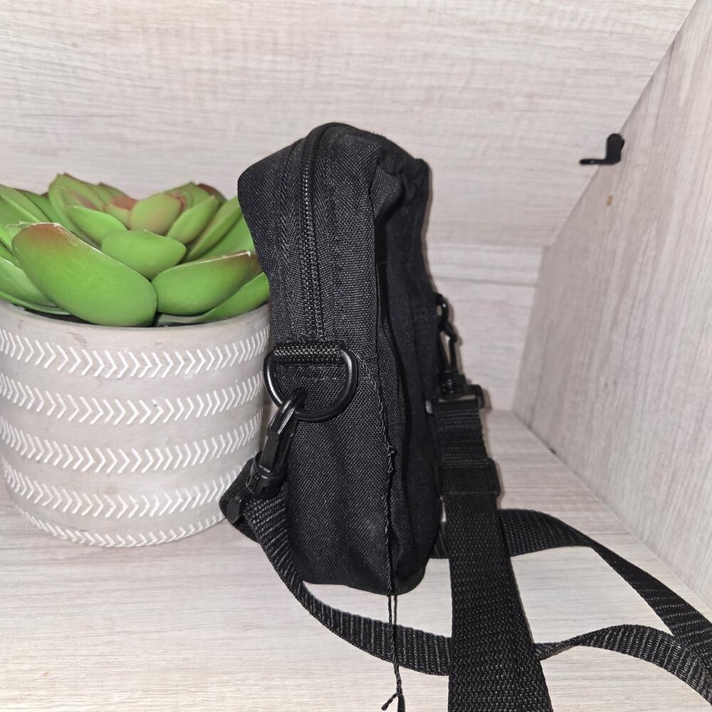 The Hundreds Adam Bomb - Crossbody Purse Bag - Picture 8 of 12